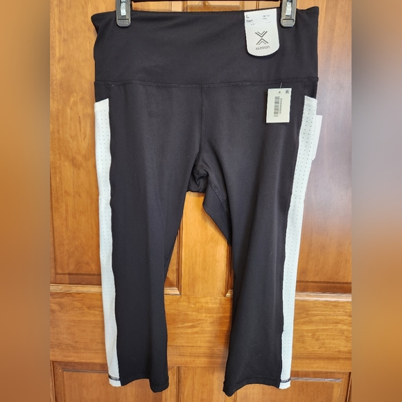 Xersion Pants - NWT Xersion Anti Odor Pants.  Size L